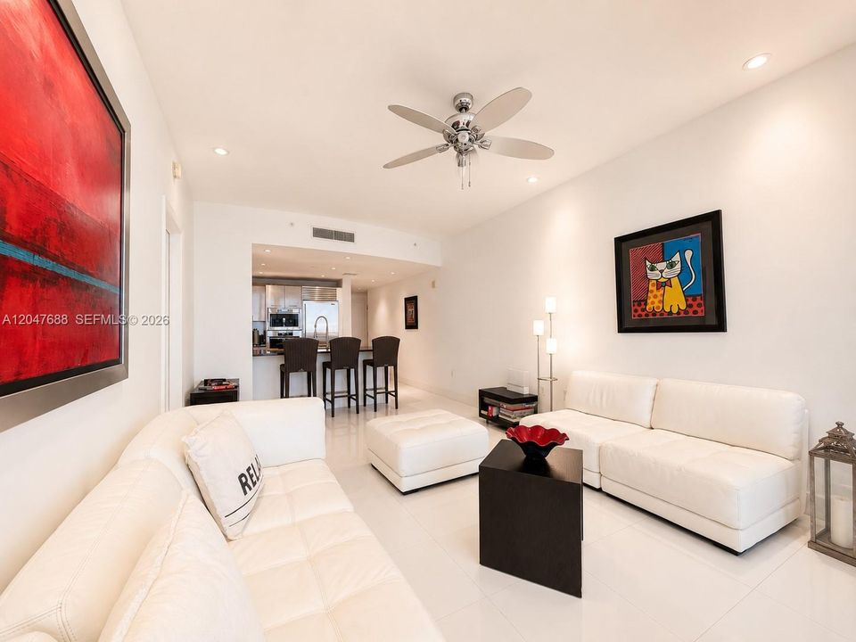 For Rent: $7,500 (1 beds, 2 baths, 1161 Square Feet)