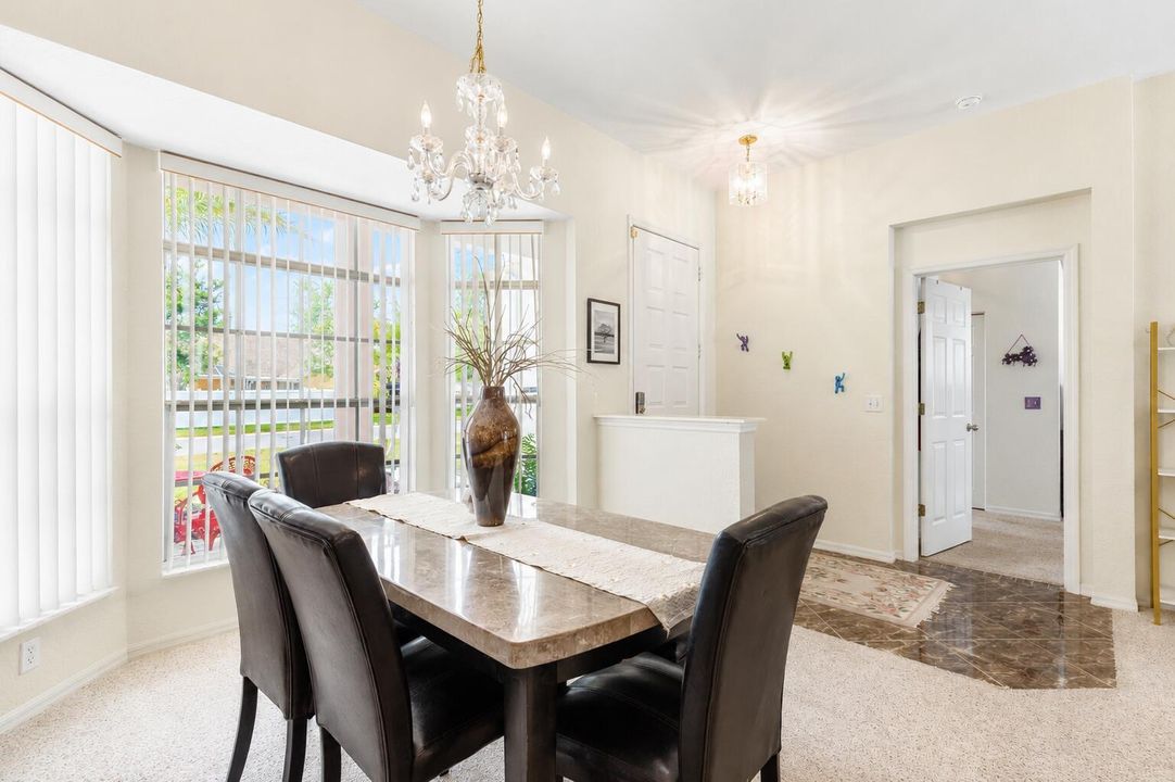 Forma Dining Room