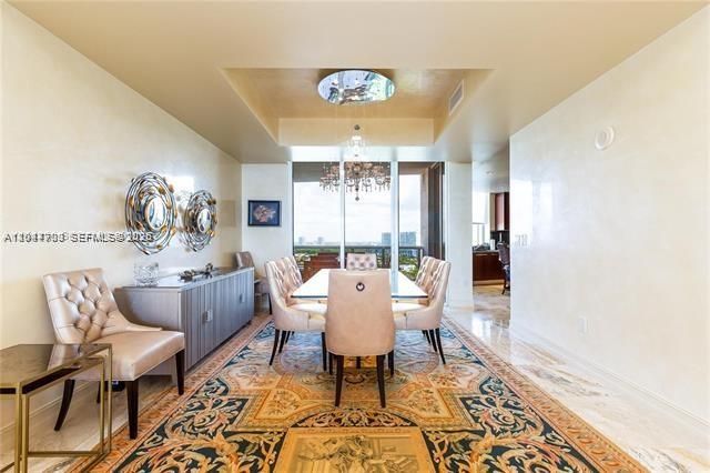 For Rent: $8,700 (2 beds, 3 baths, 2327 Square Feet)