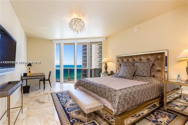 For Rent: $8,700 (2 beds, 3 baths, 2327 Square Feet)