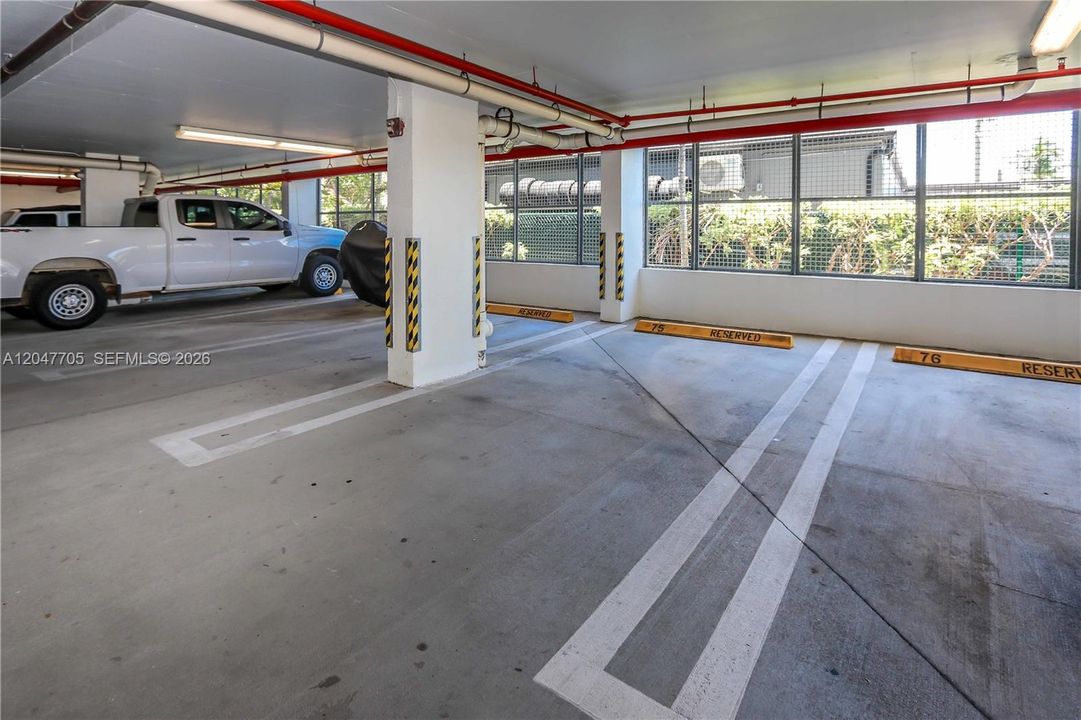 En Venta: $349,000 (2 camas, 2 baños, 1065 Pies cuadrados)
