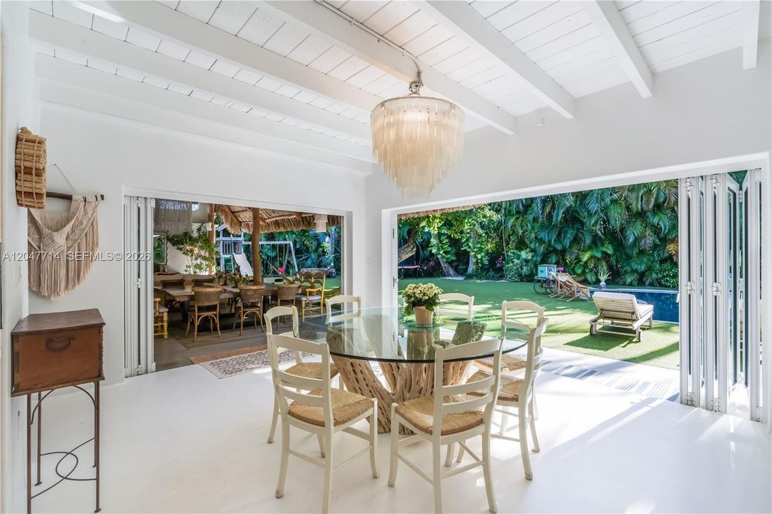 En Venta: $6,490,000 (5 camas, 5 baños, 3202 Pies cuadrados)