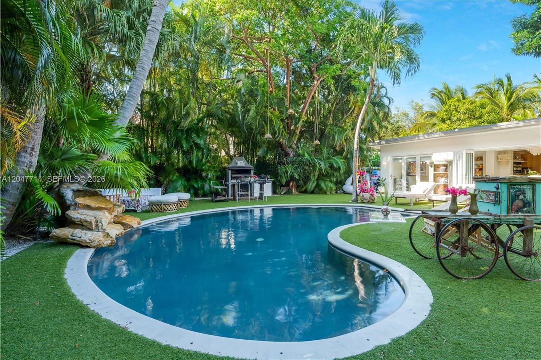 En Venta: $6,490,000 (5 camas, 5 baños, 3202 Pies cuadrados)