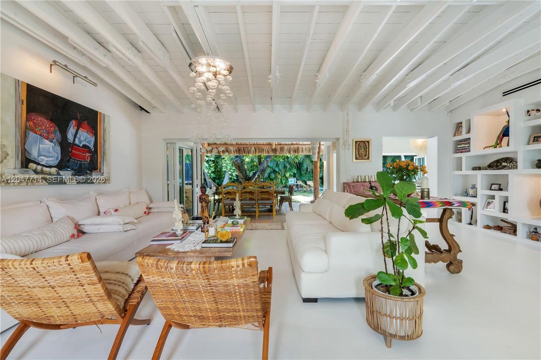 En Venta: $6,490,000 (5 camas, 5 baños, 3202 Pies cuadrados)