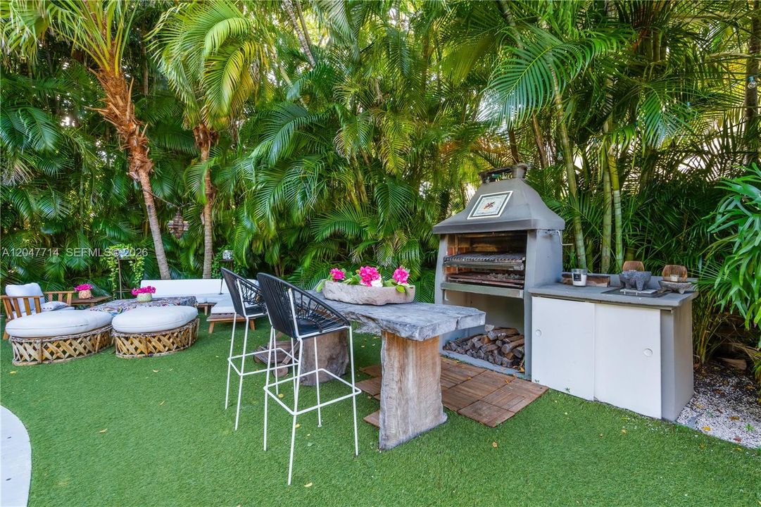 En Venta: $6,490,000 (5 camas, 5 baños, 3202 Pies cuadrados)