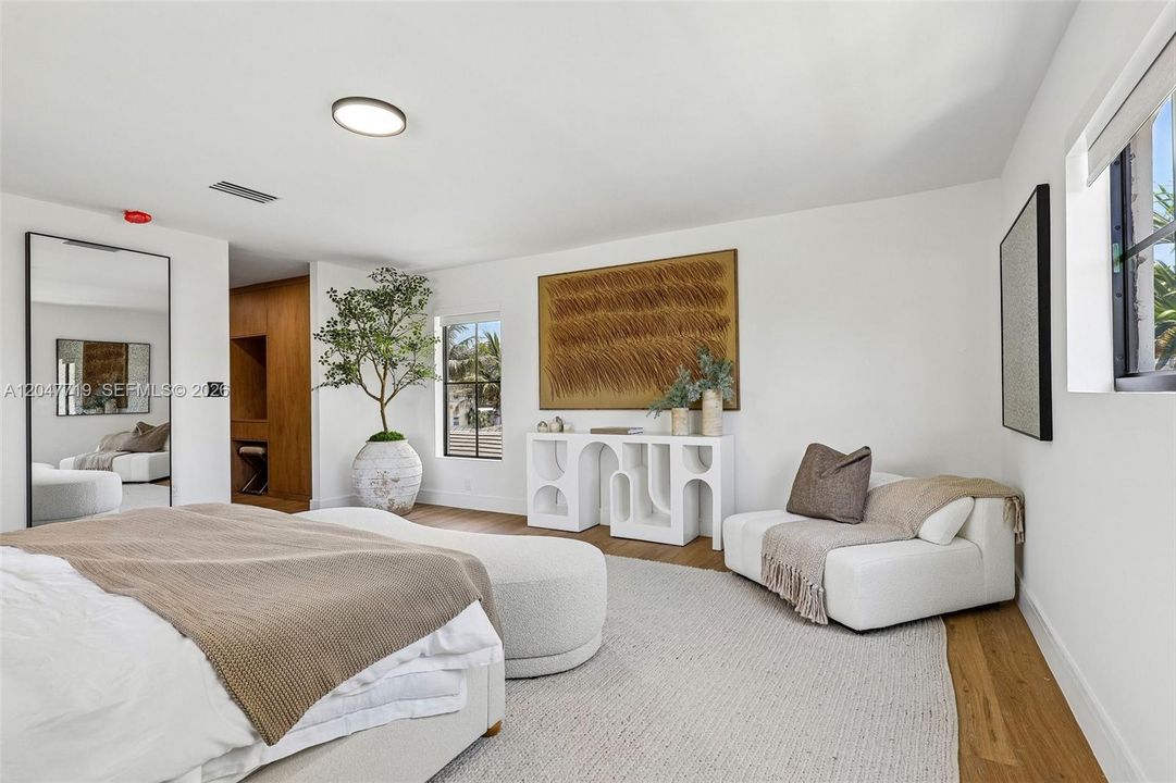 En Venta: $2,590,000 (6 camas, 5 baños, 3405 Pies cuadrados)