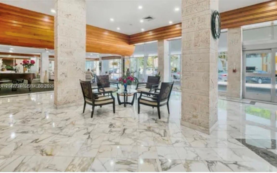 En Venta: $355,000 (2 camas, 2 baños, 1233 Pies cuadrados)