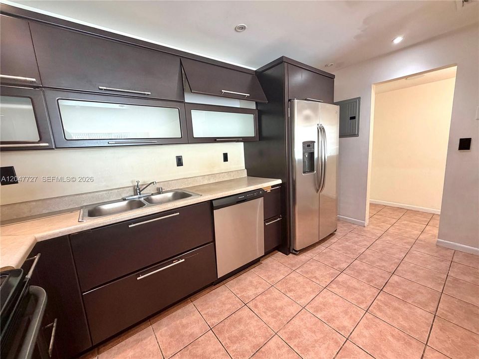 En Venta: $435,000 (2 camas, 2 baños, 1505 Pies cuadrados)