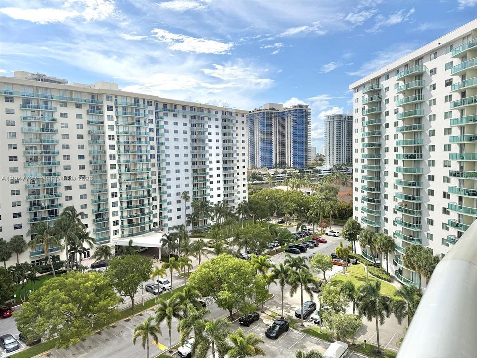 En Venta: $435,000 (2 camas, 2 baños, 1505 Pies cuadrados)