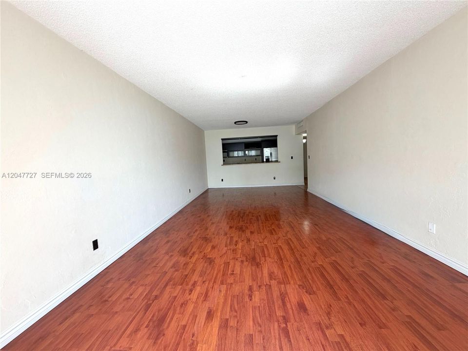 En Venta: $435,000 (2 camas, 2 baños, 1505 Pies cuadrados)