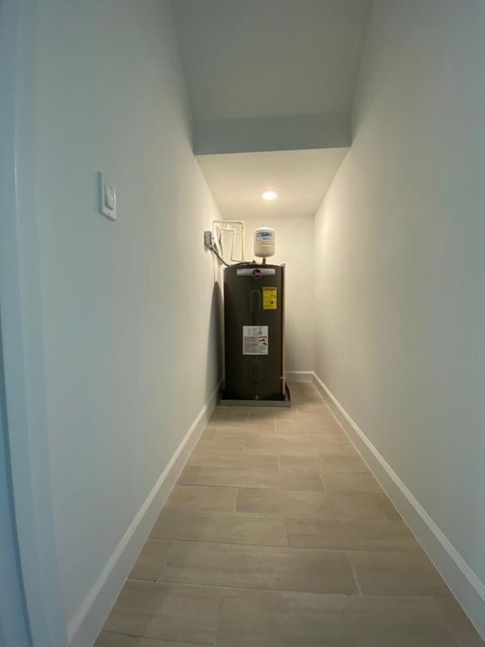 STORAGEFIRST FLOOR