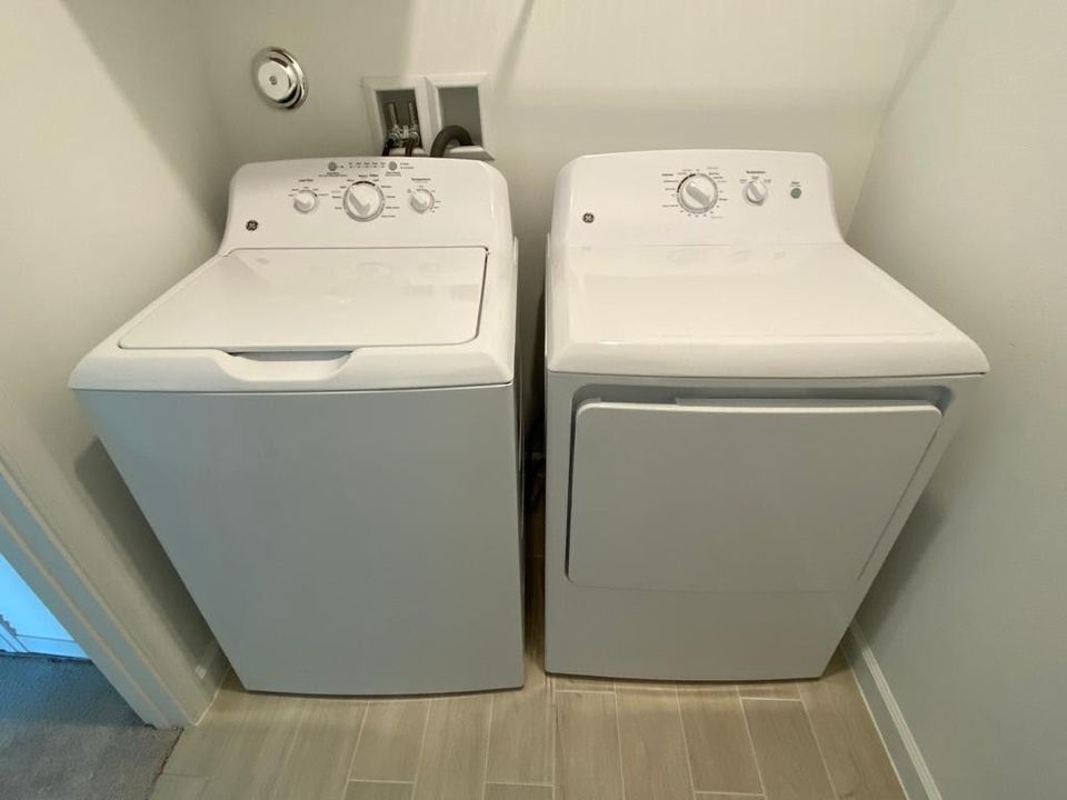 LAUNDRY 2ND FLOOR