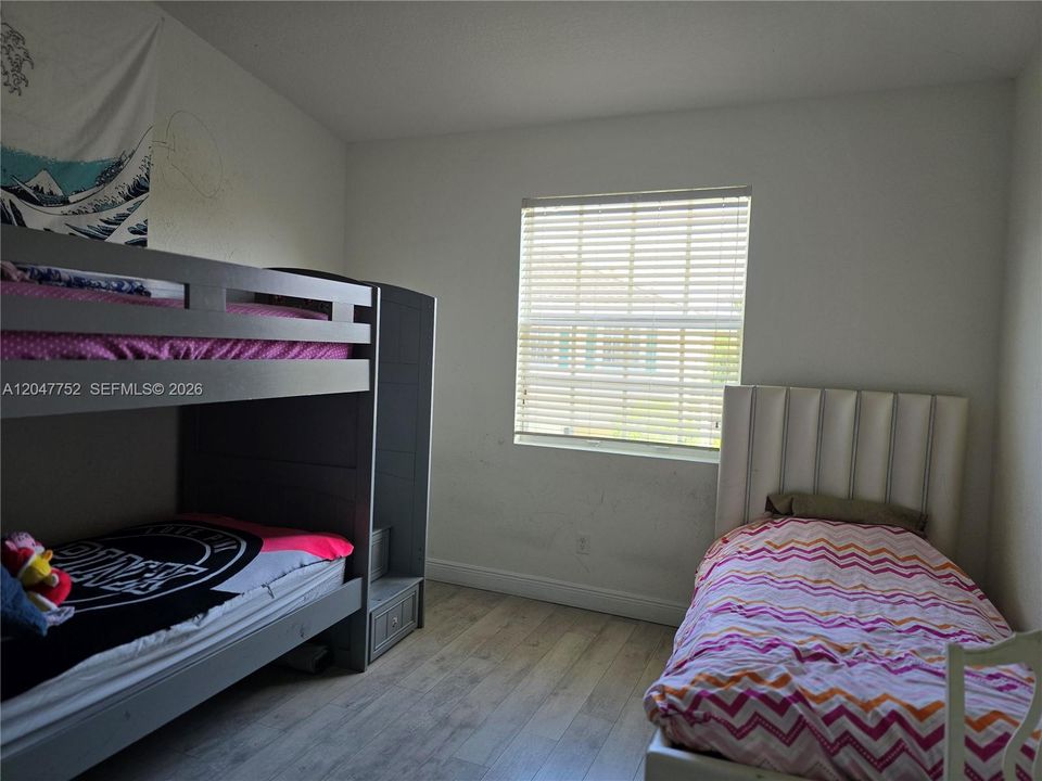 En Venta: $484,900 (3 camas, 2 baños, 2036 Pies cuadrados)