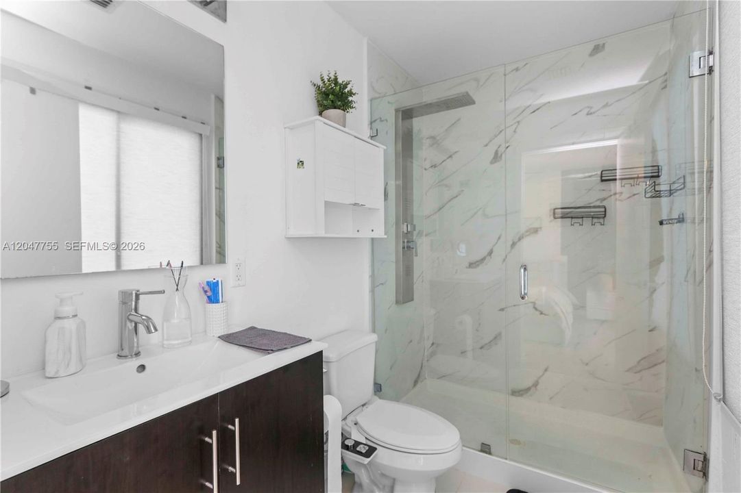 For Sale: $389,999 (4 beds, 3 baths, 1434 Square Feet)