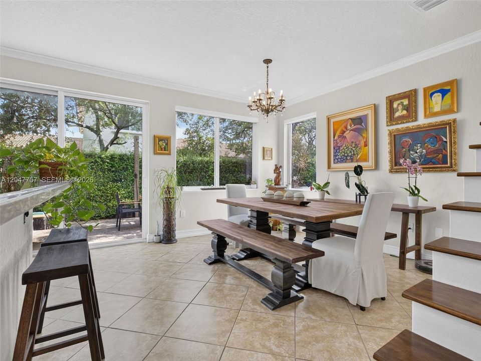 For Rent: $4,150 (4 beds, 2 baths, 1990 Square Feet)