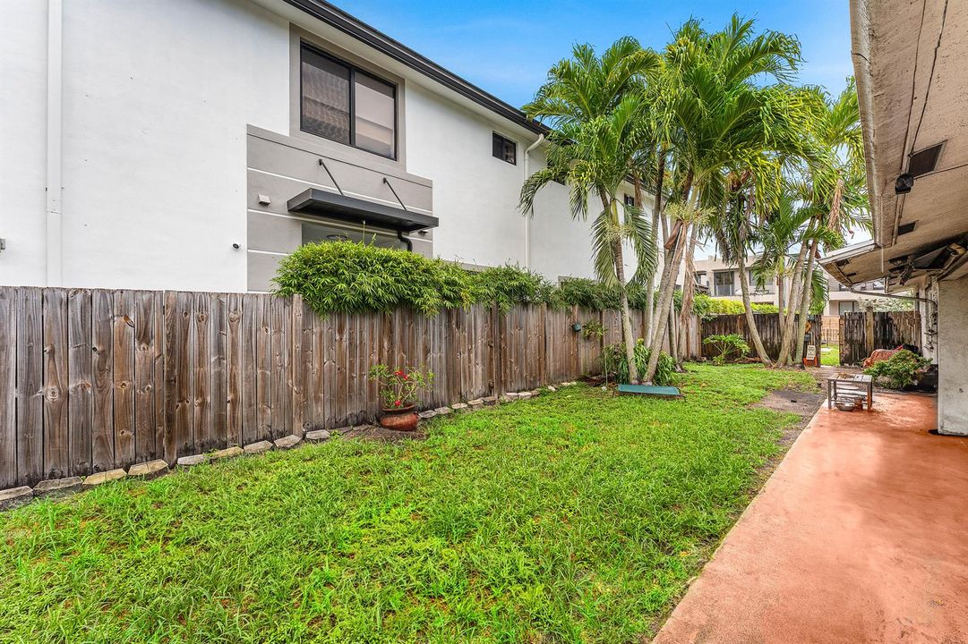 004-312Southwest9thStreet-FortLauderdale