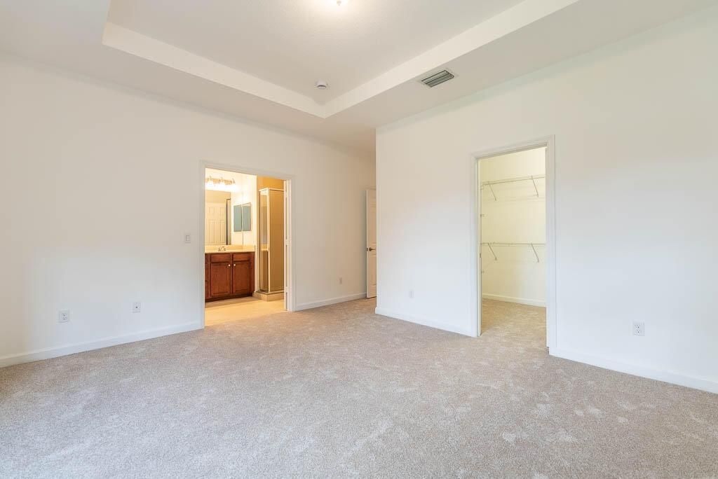 20251004-10283 Wellington Parc Drive-001