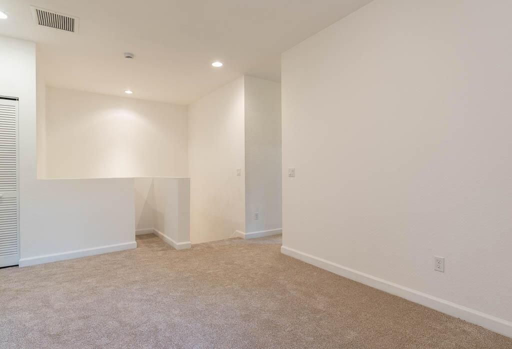 20251004-10283 Wellington Parc Drive-001
