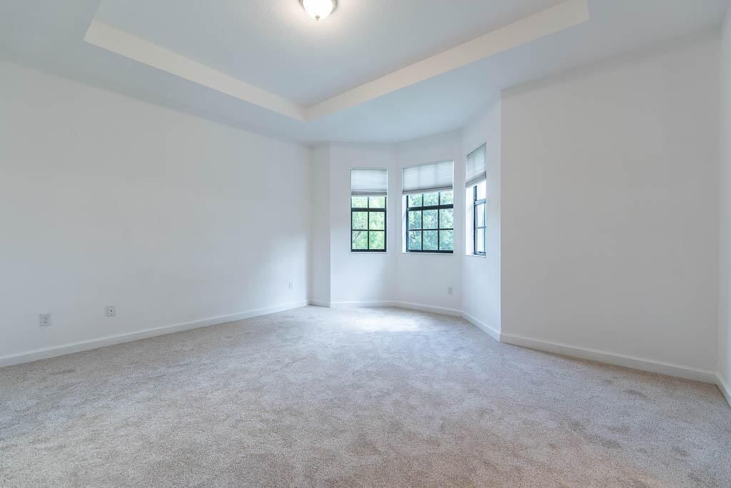 20251004-10283 Wellington Parc Drive-001
