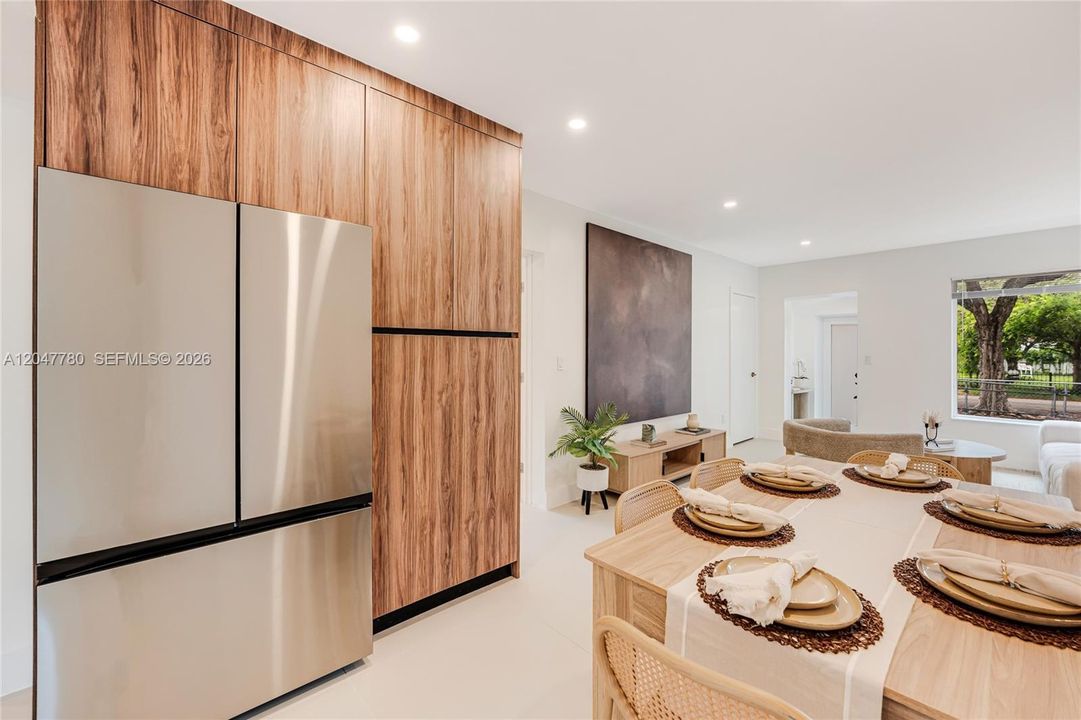 For Sale: $599,000 (3 beds, 2 baths, 1248 Square Feet)