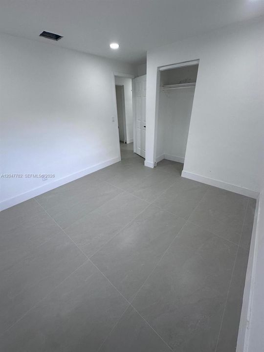 For Rent: $5,500 (4 beds, 2 baths, 1865 Square Feet)
