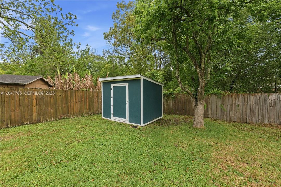Shed