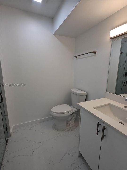 For Rent: $2,500 (2 beds, 2 baths, 1000 Square Feet)