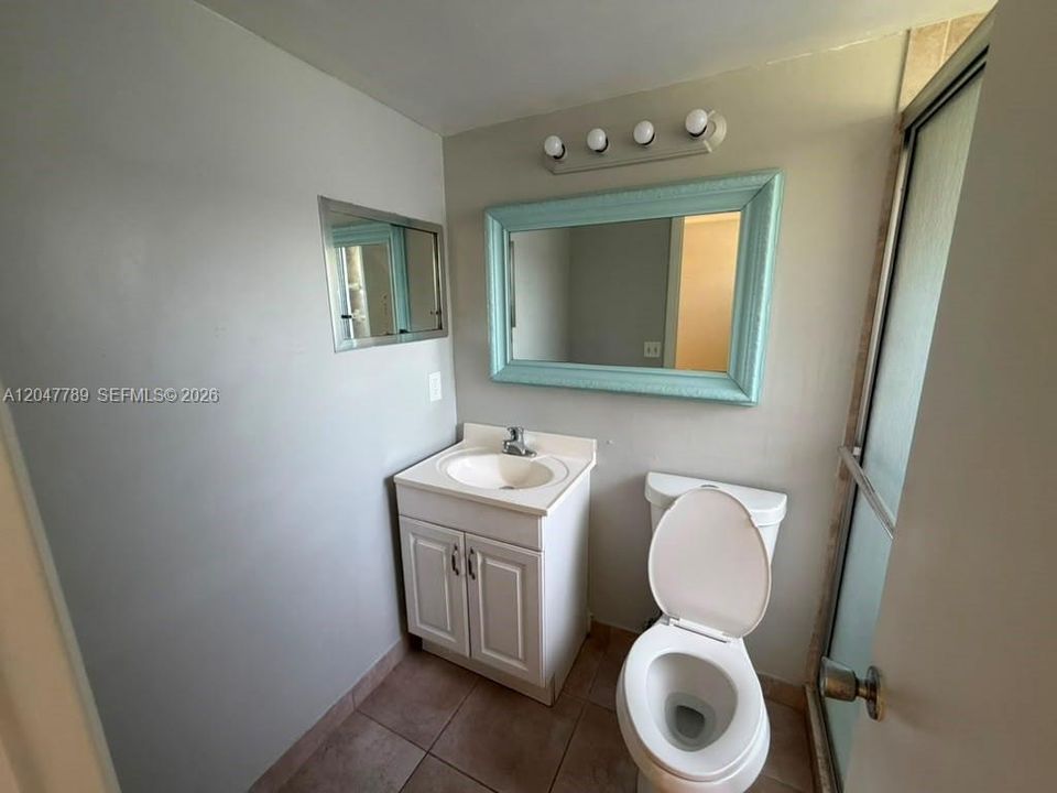 Recently Rented: $1,450 (1 beds, 1 baths, 792 Square Feet)