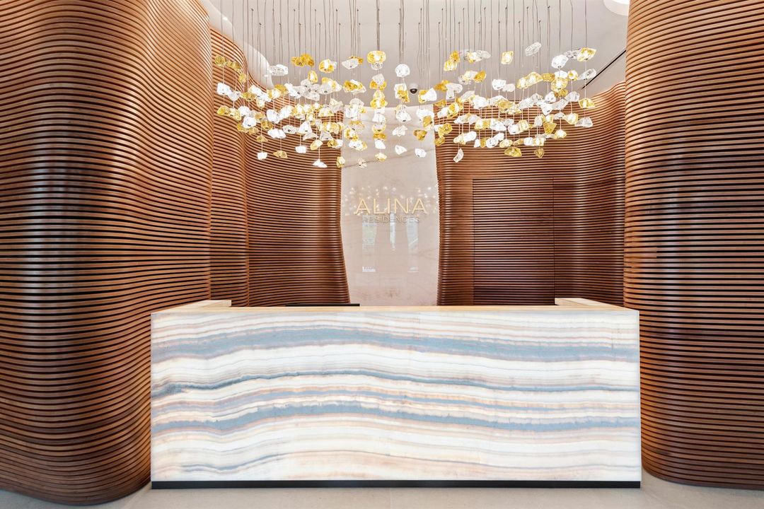 Alina - Front Desk