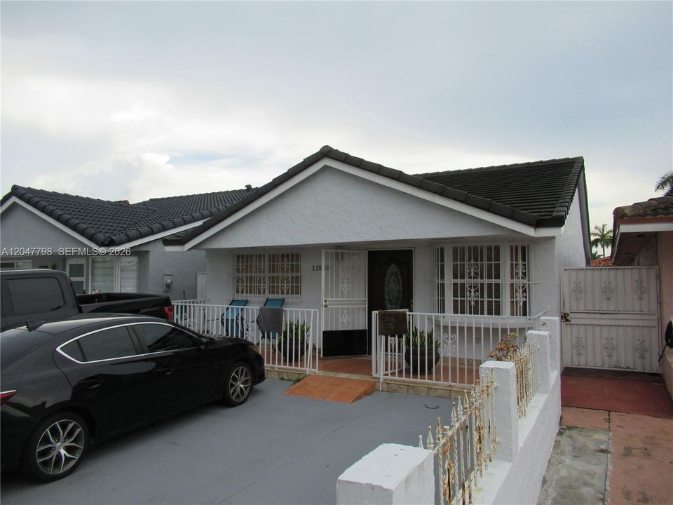 En Venta: $497,000 (3 camas, 2 baños, 1130 Pies cuadrados)