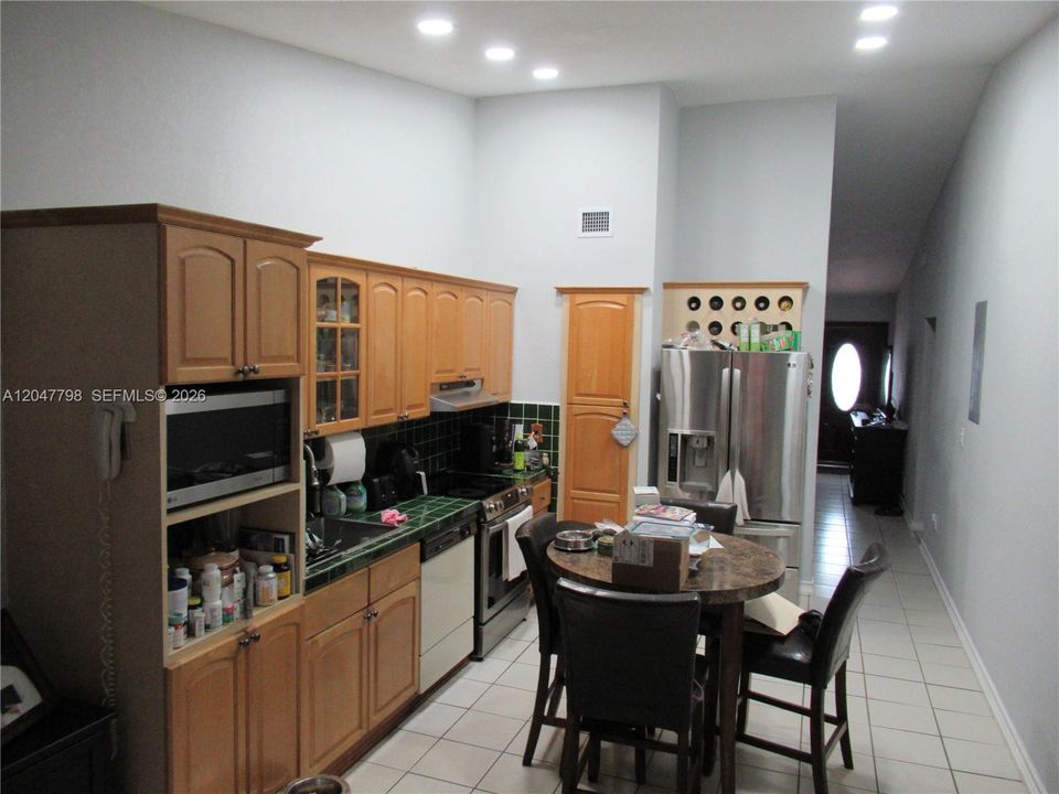 En Venta: $497,000 (3 camas, 2 baños, 1130 Pies cuadrados)