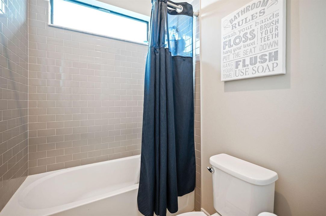 29-web-or-mls-8697-corvus-dr