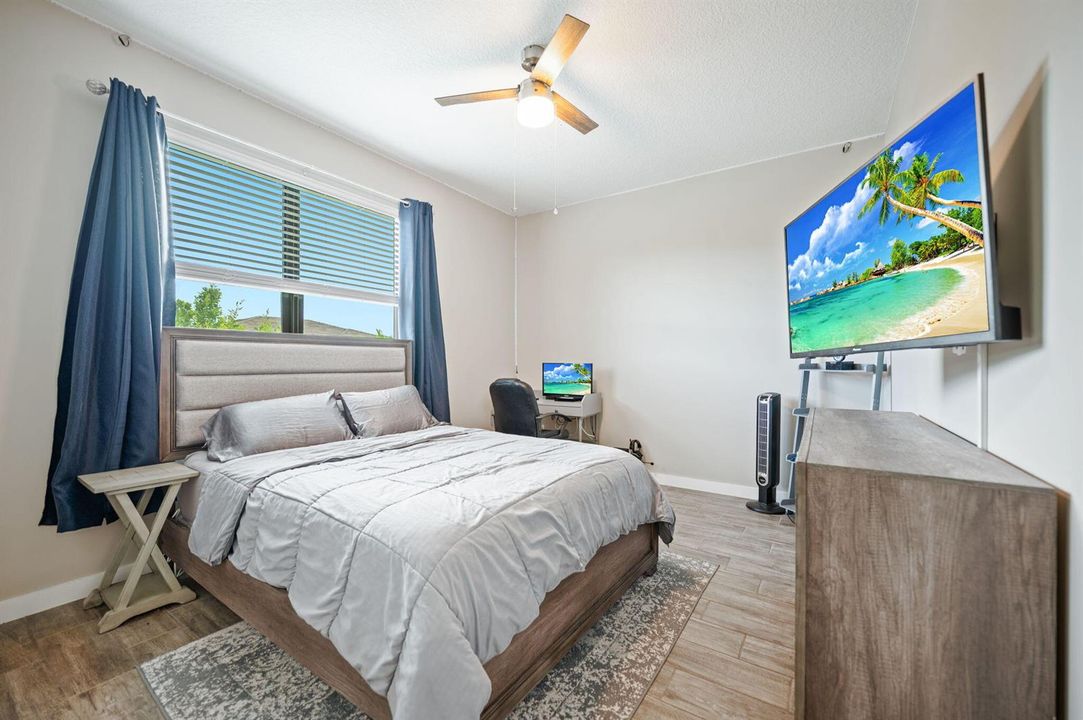 25-web-or-mls-8697-corvus-dr