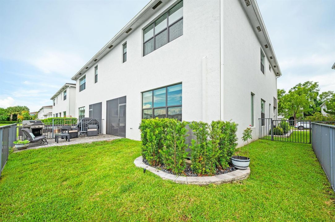 34-web-or-mls-8697-corvus-dr