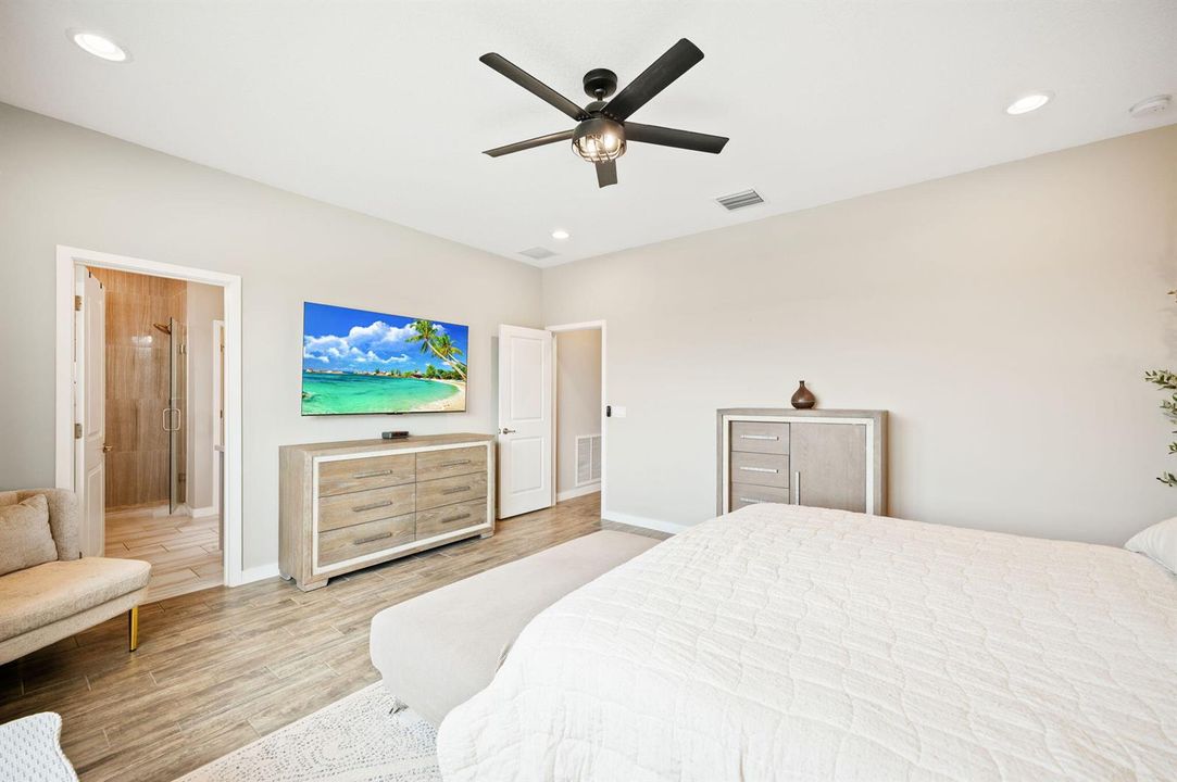 20-web-or-mls-8697-corvus-dr