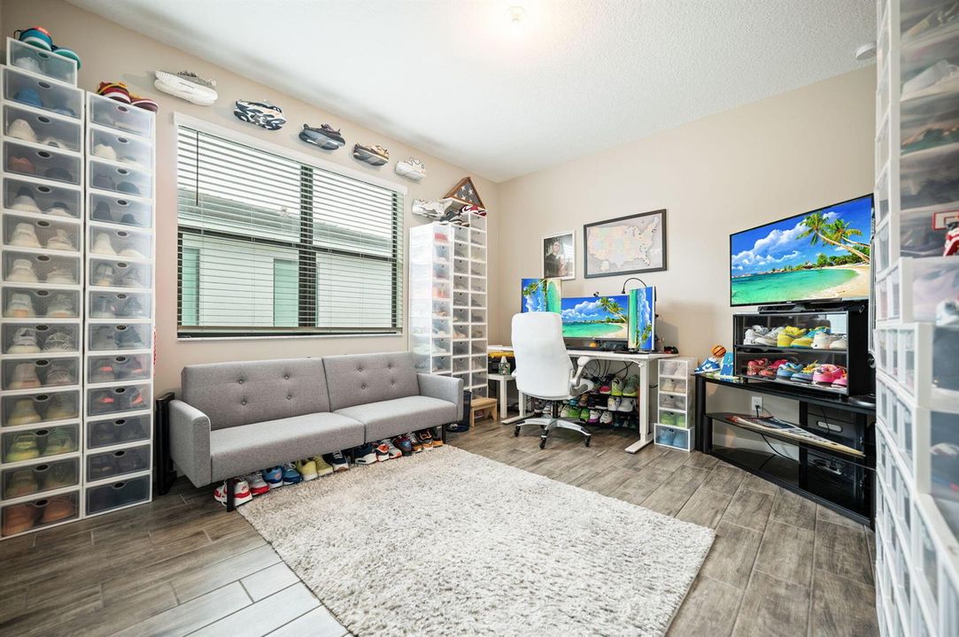 26-web-or-mls-8697-corvus-dr