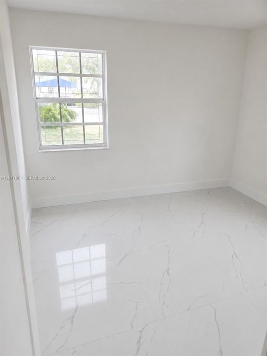 En Venta: $235,000 (2 camas, 2 baños, 1060 Pies cuadrados)