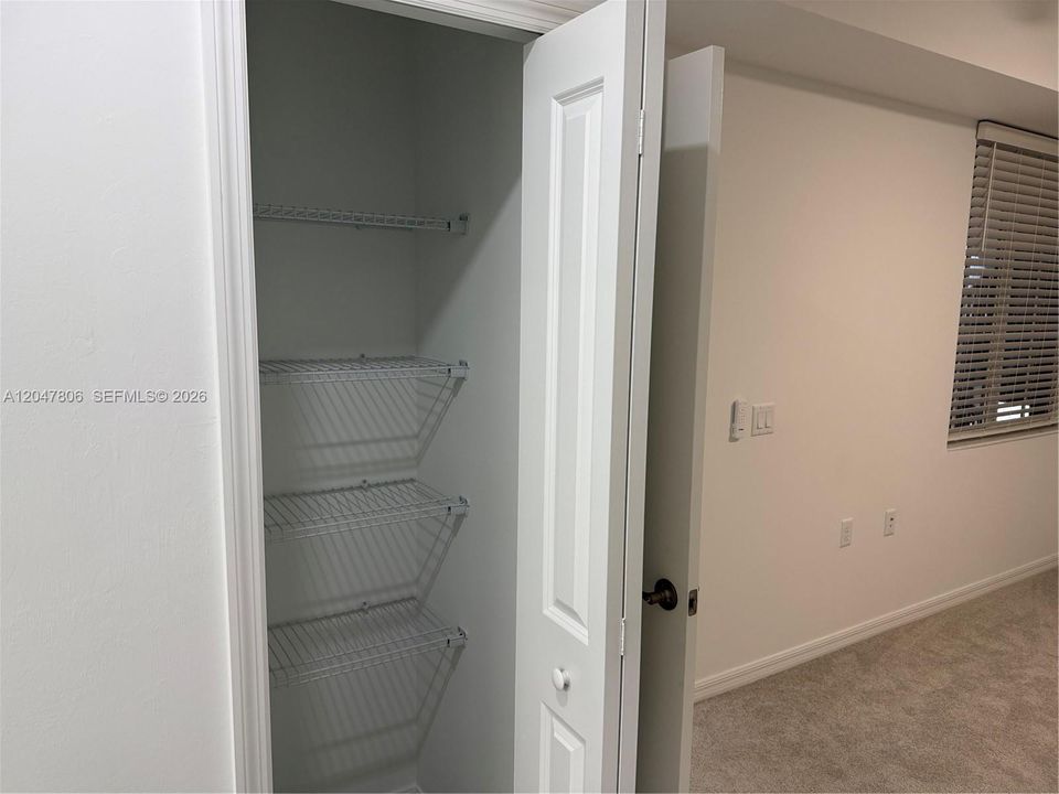 For Rent: $1,950 (2 beds, 2 baths, 1154 Square Feet)