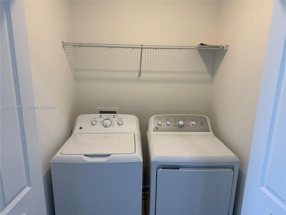 For Rent: $1,950 (2 beds, 2 baths, 1154 Square Feet)