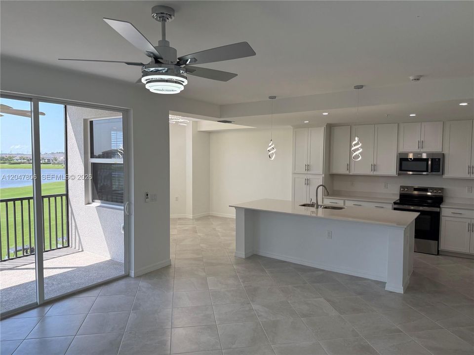 For Rent: $1,950 (2 beds, 2 baths, 1154 Square Feet)
