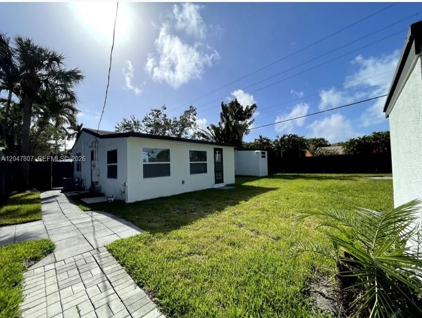 En Venta: $539,900 (2 camas, 2 baños, 1122 Pies cuadrados)
