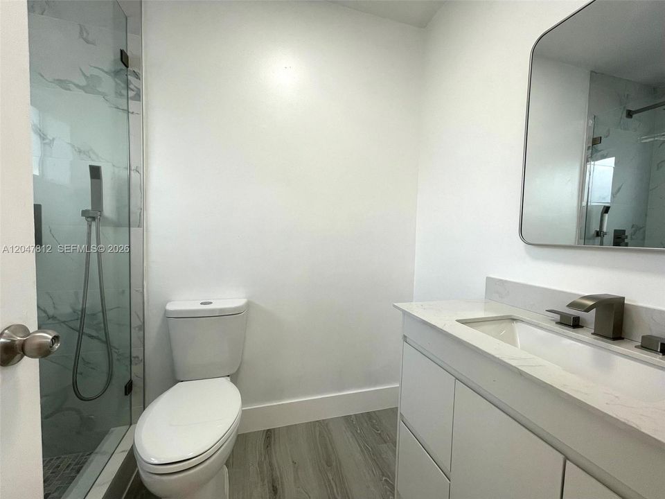 For Rent: $3,350 (3 beds, 2 baths, 1335 Square Feet)
