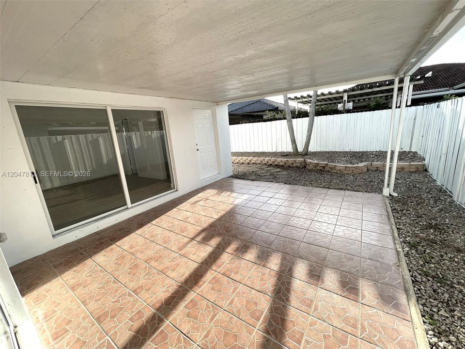 For Rent: $3,350 (3 beds, 2 baths, 1335 Square Feet)