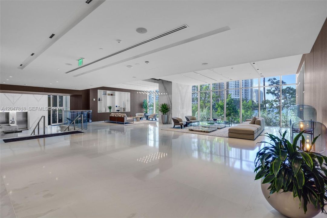 For Sale: $1,699,000 (2 beds, 2 baths, 1437 Square Feet)