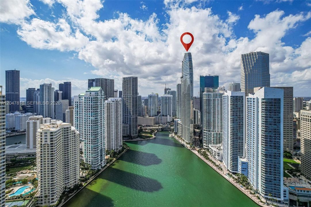 For Sale: $1,699,000 (2 beds, 2 baths, 1437 Square Feet)