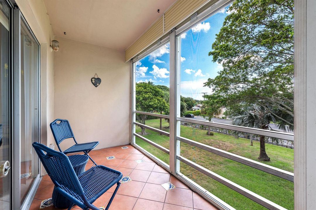 2615NGardenDr307LakeWorth-16