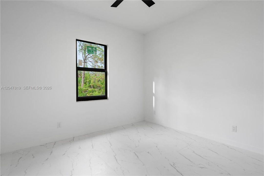 En Venta: $420,000 (3 camas, 2 baños, 0 Pies cuadrados)