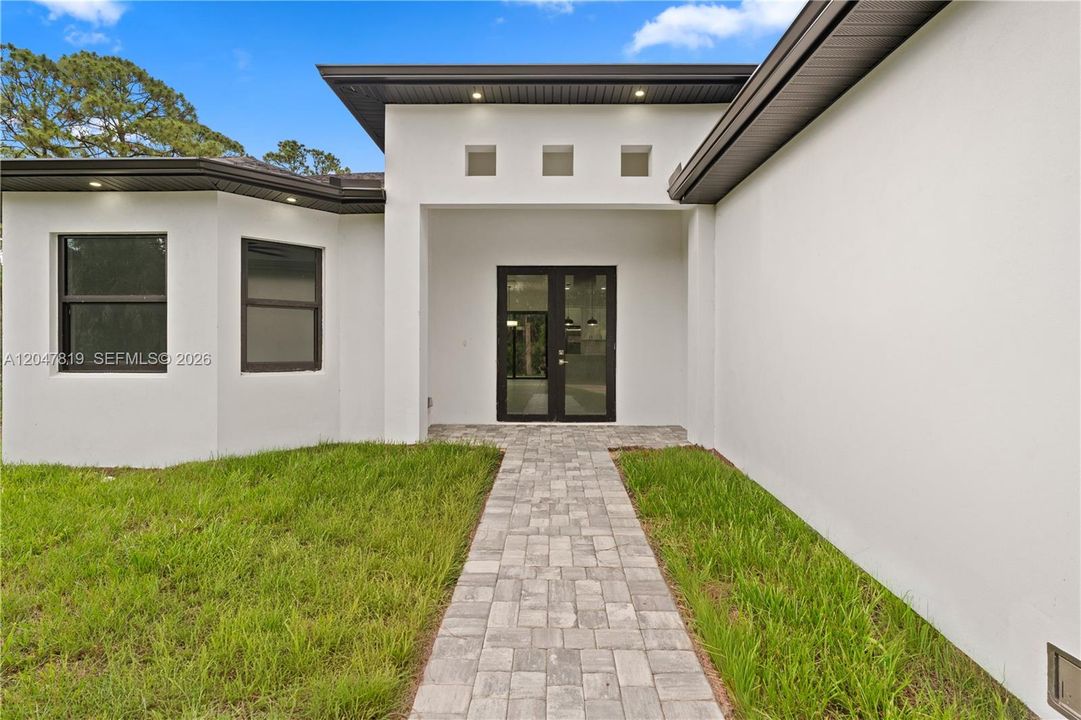 En Venta: $420,000 (3 camas, 2 baños, 0 Pies cuadrados)