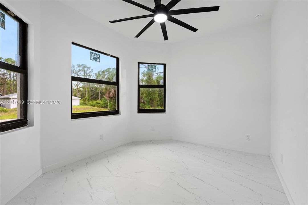 En Venta: $420,000 (3 camas, 2 baños, 0 Pies cuadrados)