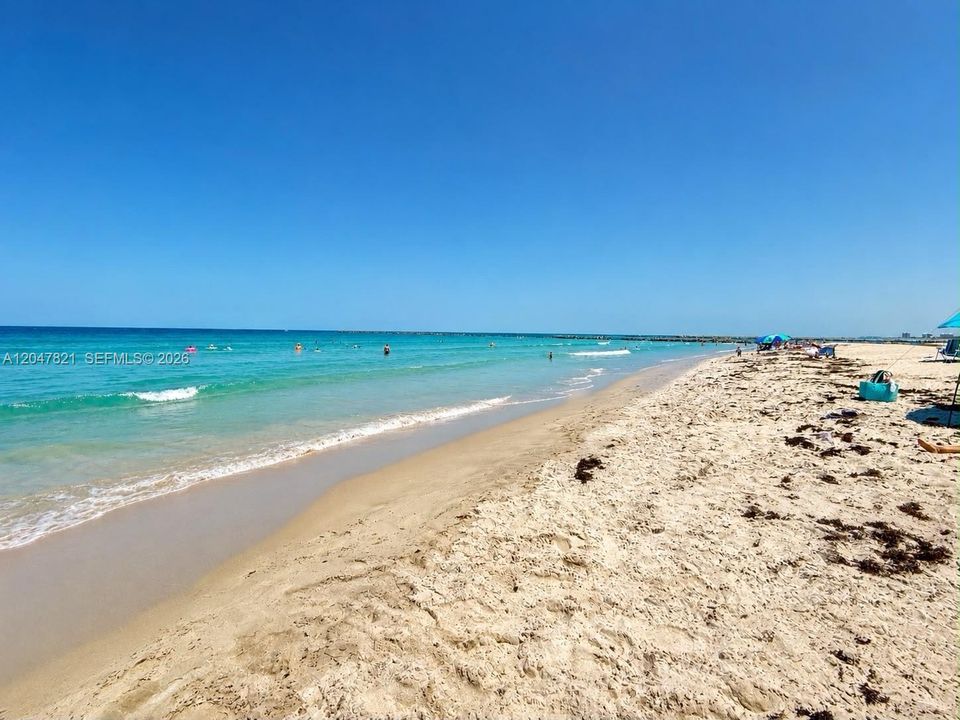 Fort Pierce Inlet State Park only 10 minutes away
